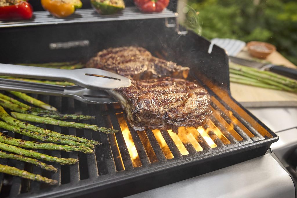 Weber Spirit E-425 Gas Grill for Outdoor Cooking, Natural Gas Grill, Black